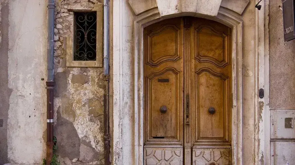 Ar trebui să așteptați pentru rate ipotecare mai mici înainte de a cumpăra o casă?