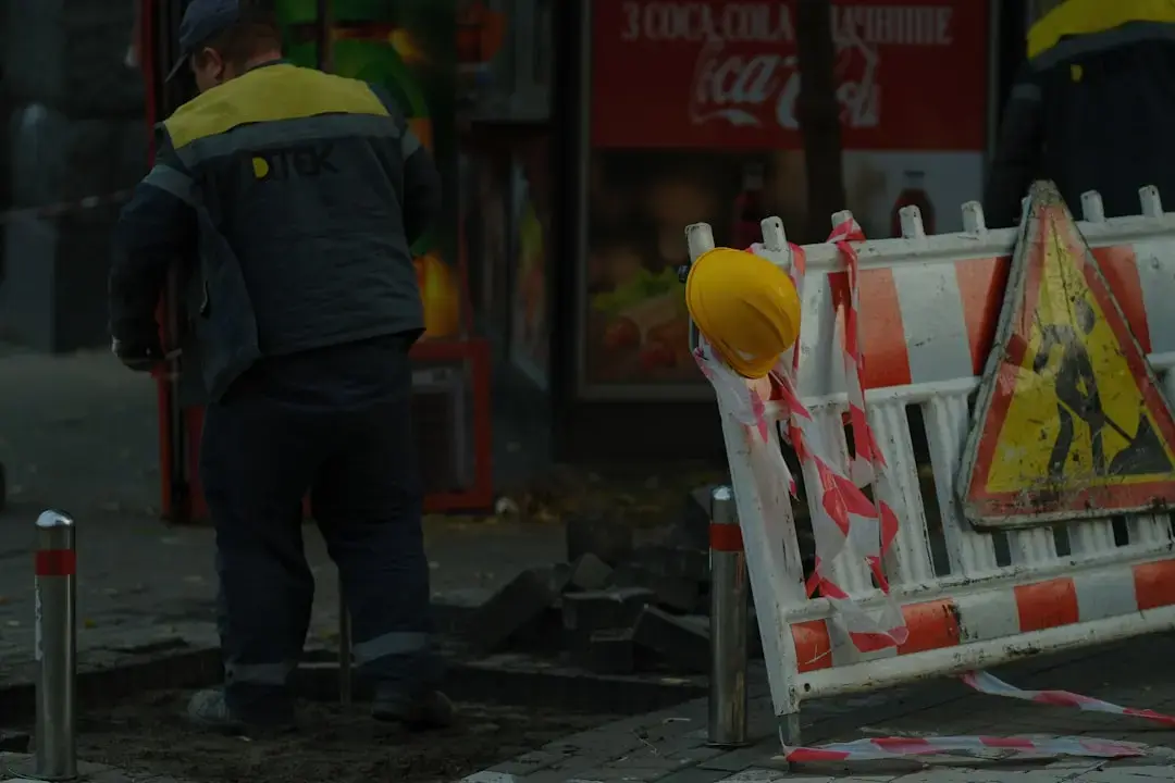 Inovație în construcții: Coșurile de fum cu design revoluționar protejează acoperișurile de infiltrații