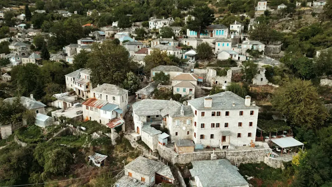 Vila de milioane de dolari de pe râu, scoasă la vânzare în Brisbane