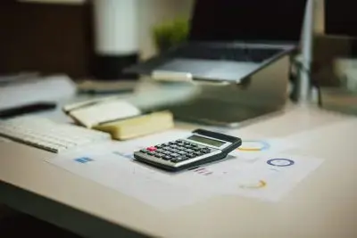 Proprietarii scoțieni cu venituri mari trebuie să țină evidență digitală